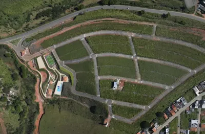 Lotes no condomínio fechado ville bourbon, há 10 minutos do parque das águas de são lourenço - investimento em até 60 meses
