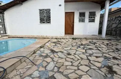 Casa com 2 quartos para alugar no Abrantes, Camaçari 