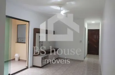 3 dormitórios , 1 suite, 2 vagas na garagem e quintais - jardim