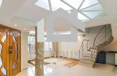Lindo sobrado 3 dormitórios e 4 vagas - bairro jardim