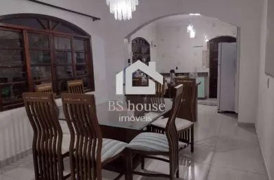 Sobrado 297 m², com 3 dormitórios e  2 vagas - parque gerassi