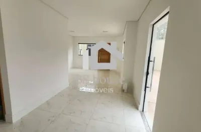 Sobrado novo com 3 dormitórios e 4 vagas - campestre