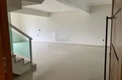 Sobrado 3 dormitórios e 4 vagas com 220 m² jardim bela vista