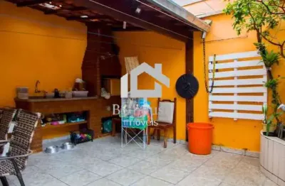 Sobrado 218 m² com planejados e área de churrasqueira