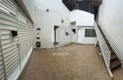 Sobrado com 2 dormitórios e 2 banheiros, 100 m²  - barcelona