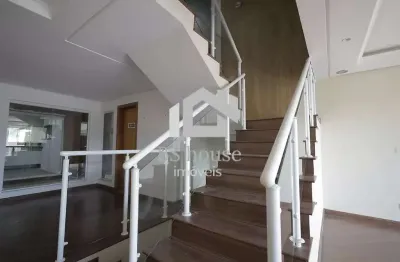 Sobrado com 454m², com planejados, área gourmet, em vila curuçá