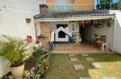 Sobrado com 248 m², espaço gourmet, jardim - próx. ao bairro jardim