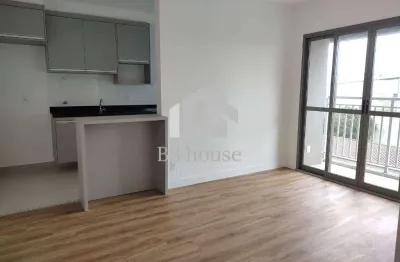 Apartamento com 60m², 2 dormitórios, 1 suíte, 2 vagas, lazer