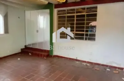 Sobrado para alugar com 124 m²- 2 Quartos e 2 banheiros , Bairro Campestre.