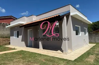 Imperdível casa à venda em jarinu-sp, estância santa lúcia: 02 quartos, 01 suíte, 06 vagas, 70m²