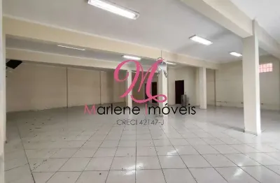 Salão Comercial no Jardim Europa, Campo Limpo Paulista-SP: 220,00 m², 02 Banheiros. Aluguel por R$3.500,00.