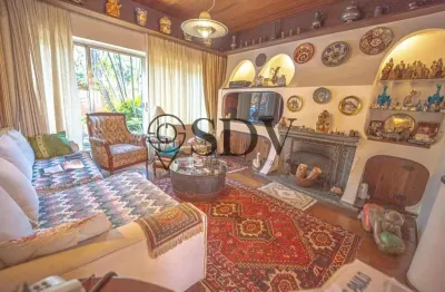 Casa com 4 quartos à venda na rua josé de freitas guimarães, 911, pacaembu, são paulo por r$ 2.800.000