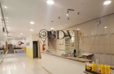 Casa comercial à venda na rua albertina de souza, 702, água branca, são paulo por r$ 1.750.000