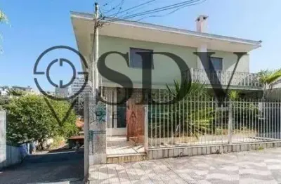 Casa com 4 quartos à venda na rua croata, 1396, vila ipojuca, são paulo por r$ 2.500.000
