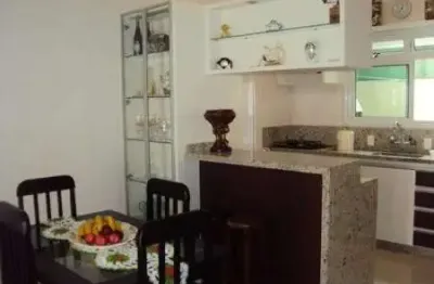 Casa com 2 quartos para alugar no canasvieiras, florianópolis  por r$ 750 por dia
