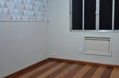 Apartamento com 3 quartos para alugar na Avenida Monsenhor Félix, 1094, Irajá, Rio de Janeiro