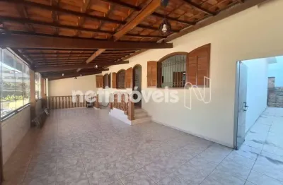 Casa com 3 quartos à venda na Rua Lapinha, Salgado Filho, Belo Horizonte