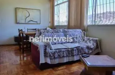 Apartamento com 3 quartos à venda na Rua Visconde do Rio das Velhas, Vila Paris, Belo Horizonte