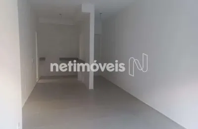 Apartamento com 3 quartos para alugar na Rua Senhora do Porto, Palmeiras, Belo Horizonte