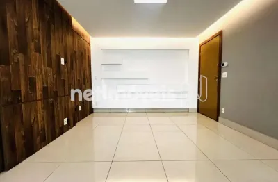 Area privativa a venda de 03 quartos, com area de 146m/2 no bairro prado.