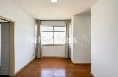 Apartamento com 2 quartos para alugar na Rua Lindolfo de Azevedo, Jardim América, Belo Horizonte