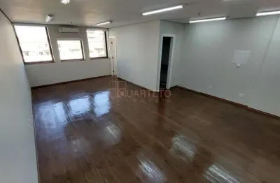 Sala comercial para alugar na Avenida José César de Oliveira, Vila Leopoldina, São Paulo