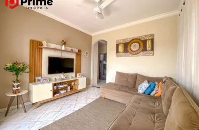 Oportunidade em meaípe! sobrado à venda com 2 casas independentes e área com churrasqueira a apenas 600m da praia de meaipe em guarapari/es.