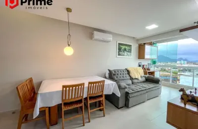 Apartamento mobiliado de  2 quartos sendo 1 suíte à 400 metros do mar, vaga de garagem, frente pra rua em prédio novo. marque uma visita!