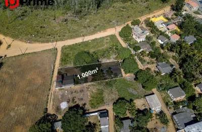 Àrea a venda em meaipe - guarapari/es com aproximadamente 1.000m² e duas pequenas casas. marque uma visita sem compromisso e se encante!