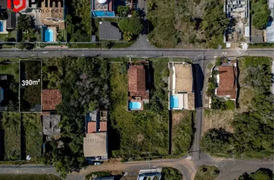 Terreno com aproximadamente 390 m², plano, em rua asfaltada e com vizinhança de excelente padrão à venda em nova guarapari/es. marque uma visita!