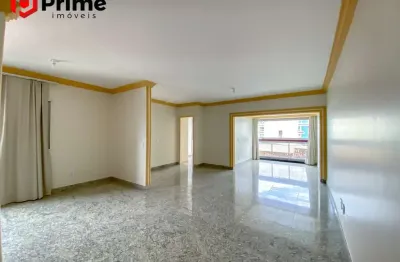 Cobertura duplex com 4 quartos sendo 3 suites, 2 vagas, reformada com fino acabamento à venda no centro de guarapari/es.
