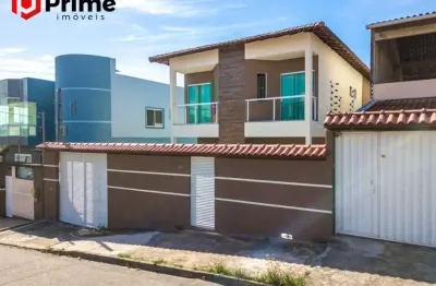 Casa duplex com piscina em bairro residencial em guarapari-es