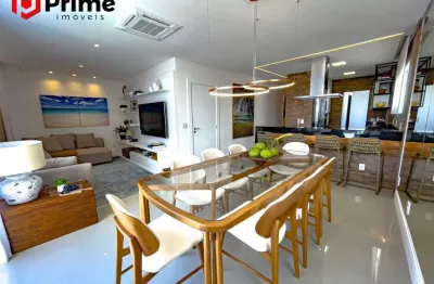 Cobertura decorada e mobiliada em prédio frente para praia da bacutia, 4 quartos sendo 2 suítes, 3 vagas e lazer completo