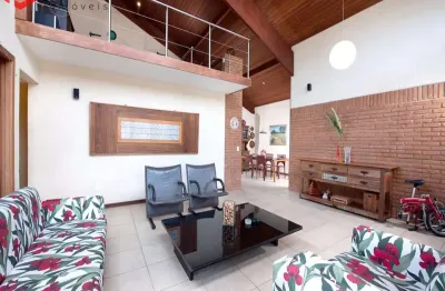 Casa alto padrão em bairro residencial em guarapari
