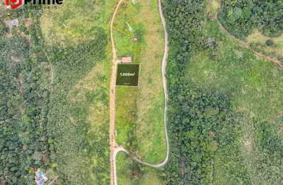 Luxo! terreno à venda com 1.000m² próximo a figueira café na rota da ferradura em guarapari/es. marque uma visita e se apaixone!