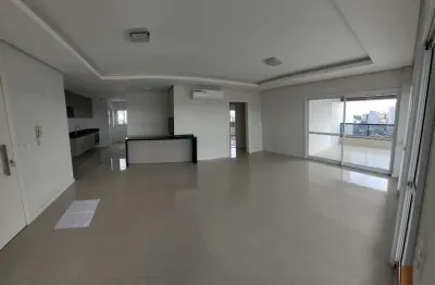 Apartamento semimobiliado com sacada para aluguel/venda no centro de canoas - solar da praça ii