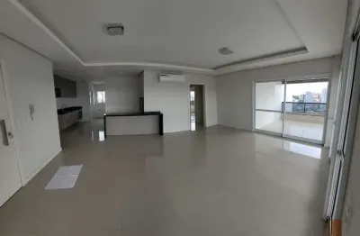 Apartamento semimobiliado com sacada para aluguel/venda no centro de canoas - solar da praça ii
