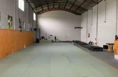 Pavilhão 300m² para locação por r$ 6.000,00 - canoas/rs