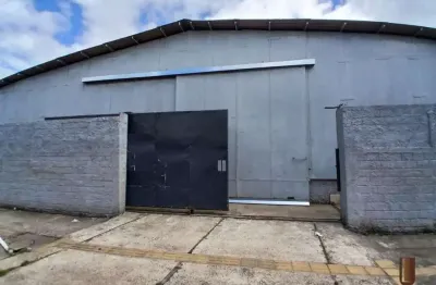 Pavilhão 550m² para locação por r$ 6.000,00.  2(dois) banheiros - canoas/rs