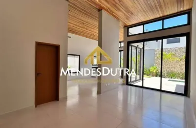 Casa térrea com 4 suítes em condomínio de alto padrão, à venda no bairro Bongue em Piracicaba-SP.