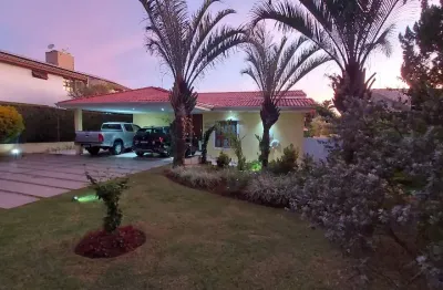 Casa à venda - vivendas do lago - 3 dormitórios / 6 vagas de garagem / piscina /690m² / lazer completo