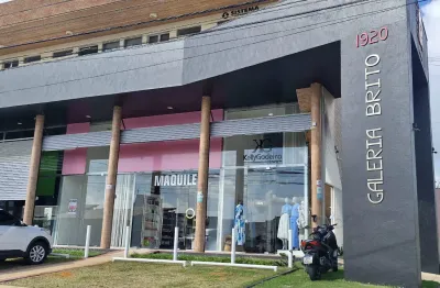 Loja comercial em capim macio. muito bem localizada, por trás do nordestão, próximo ao hospital paulo gurgel
