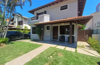 Casa à Venda Jurerê Internacional com Piscina 4 Dormitórios  Florianópolis SC