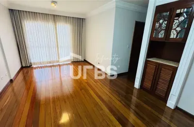 Apartamento de 115 m² privativos, 3 quartos sendo 1 suíte + dependência de empregada.
