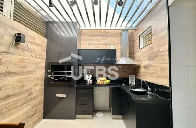 Casa com 3 quartos à venda na Rua Igarapé, Parque Amazônia, Goiânia