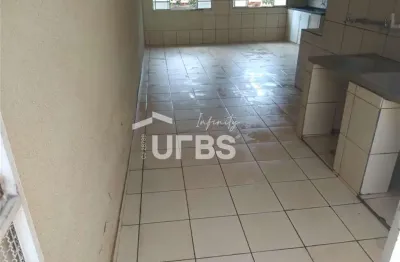 Casa com 3 quartos à venda na Avenida A, Vila Monticelli, Goiânia