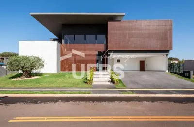 Casa em condomínio fechado com 5 quartos à venda na Rua Cn8, Parque Cidade, Goiânia
