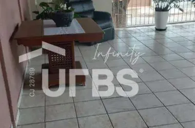 Casa com 4 quartos à venda na Rua L3, Feliz, Goiânia