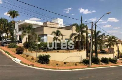 Casa com 4 quartos à venda na Rua Lago 4, Condomínio do Lago, Goiânia