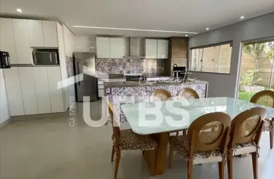 Casa terrea a venda - localizada no residencial monte verde com 414m²